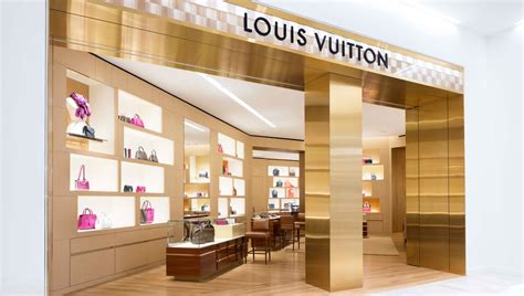 louis vuitton 176 yonge st|louis vuitton montreal canada.